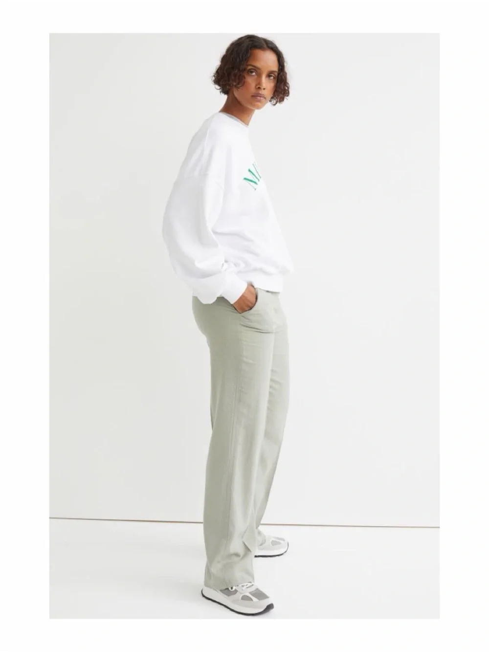 H&M | Sage Green Linen Pants